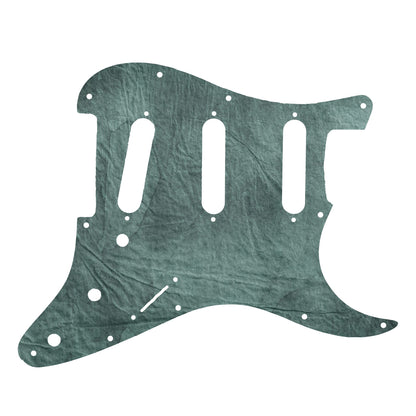 Egyedi Fender Stratocaster gitár koptató, sötét türkiz tónusban, enyhén strukturált és matt felülettel