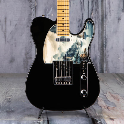 Egyedi Fender Telecaster gitár koptató festői tájképpel, hegyekkel, fákkal és hagyományos vitorlás hajókkal a nyugodt vízen