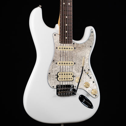 Fender Stratocaster Gitárkoptató - Egyedi Stratocaster pickguard - Neutral Damasks