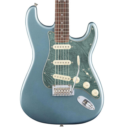Egyedi Fender Stratocaster gitár koptató, sötét türkiz tónusban, enyhén strukturált és matt felülettel