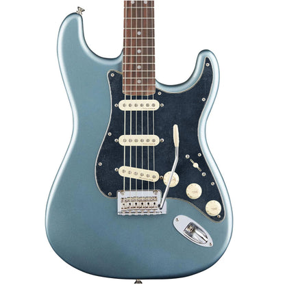 Egyedi Stratocaster gitár koptató fekete, vintage hatású felülettel, amely elegáns és egyedi stílust kölcsönöz