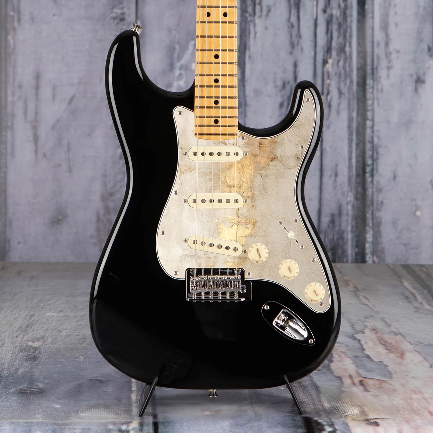 Fender Stratocaster Gitárkoptató - Egyedi Stratocaster pickguard - Ivory and Gold Texture