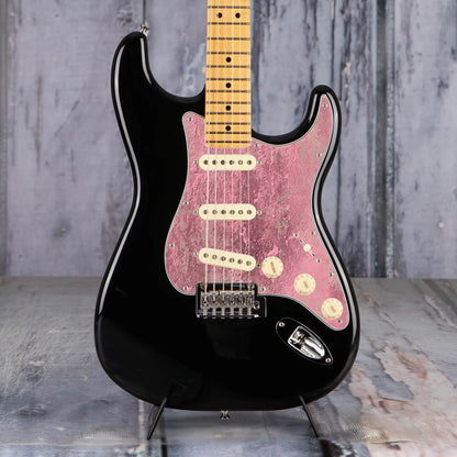 Fender Stratocaster Gitárkoptató - Egyedi Stratocaster pickguard - Strawberry Almonds