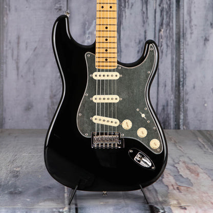 Fender Stratocaster Gitárkoptató - Egyedi Stratocaster pickguard - Snug As a Bug