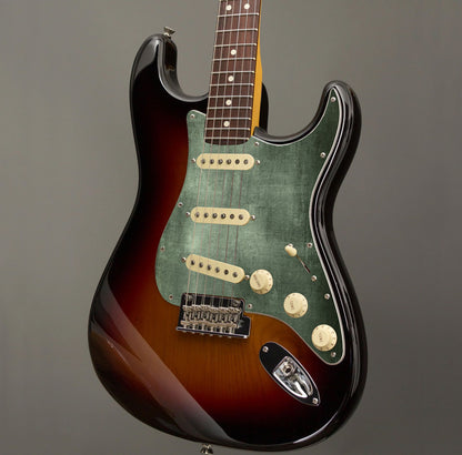 Fender Stratocaster Gitárkoptató - Egyedi Stratocaster pickguard - Jungle Mist