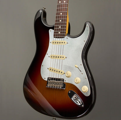 Fender Stratocaster Gitárkoptató - Egyedi Stratocaster pickguard - Neutral Essentials