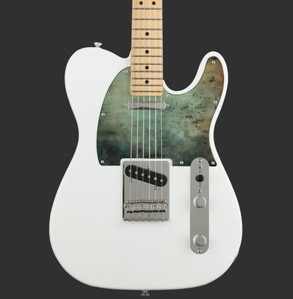 Egyedi Fender Telecaster gitár koptató patinás réz textúrával, oxidált zöldes árnyalatokkal és rusztikus rozsdafoltokkal