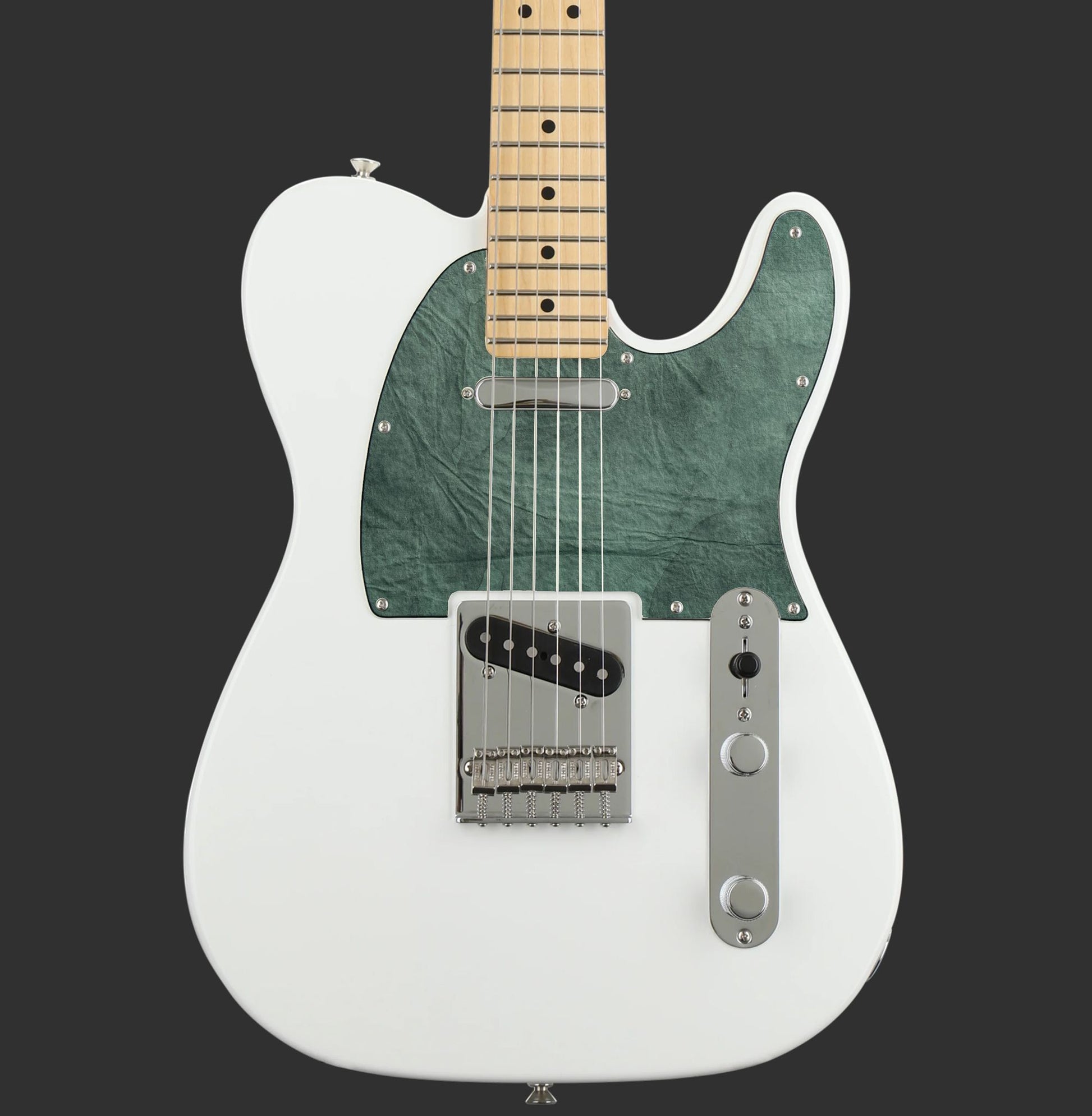 Egyedi Fender Telecaster gitár koptató, mélyzöld árnyalatban, finoman gyűrt textúrával és vintage hatással