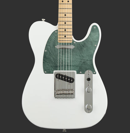 Egyedi Fender Telecaster gitár koptató, mélyzöld árnyalatban, finoman gyűrt textúrával és vintage hatással