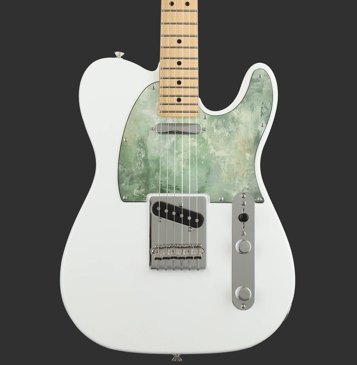 Egyedi Telecaster gitár koptató halványzöld, művészien koptatott textúrával, vintage hatással