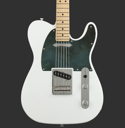 Egyedi Fender Telecaster gitár koptató, sötét, oxidált fémhatású felülettel és mélyzöld árnyalatokkal