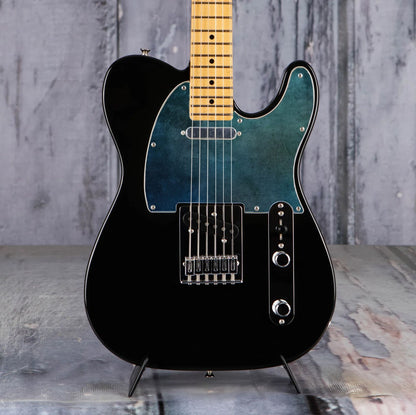 Egyedi Fender Telecaster gitár koptató, mélykék és fekete árnyalatokkal, oxidált fémhatású textúrával